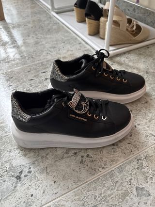 Zapatillas Karl Lagerfeld Negras con Plataforma