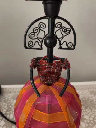 Lámpara de mesa decorativa