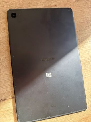 Samsung Galaxy Tab S6 Lite con funda