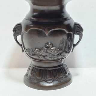 Coppia Vasi Bronzo Meiji Giappone 10.2 cm Fine XIX