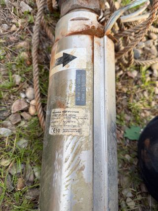 Bomba sumergible 380V Trifazico
