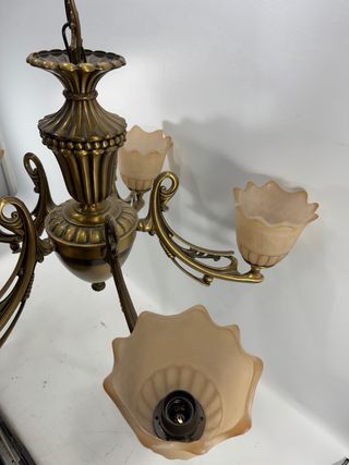 Lámpara de techo antigua