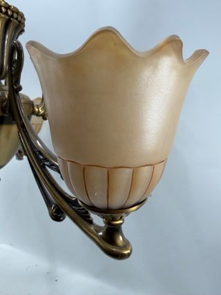 Lámpara de techo antigua