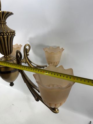 Lámpara de techo antigua