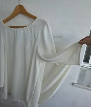 Blusa capa beige Massimo Dutti