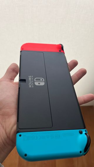 Nintendo Switch OLED con juegos.