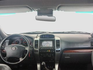 TOYOTA LAND CRUISER 3.0 D-4D 166 VXL 5P 7 PL