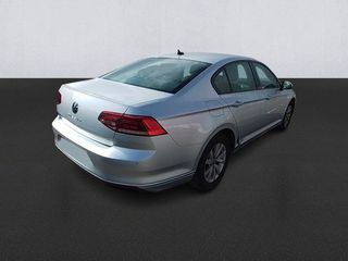 Volkswagen Passat 2.0 TDI 90 kW (122 CV) DSG 7 vel. BUSINESS