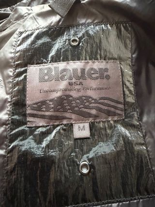 Chaqueta Blauer Negra Plumas