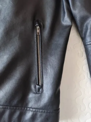 Cazadora motera hombre negra