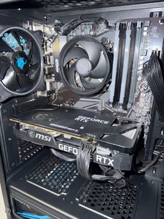 LOTE PC Gaming + Monitor + extras