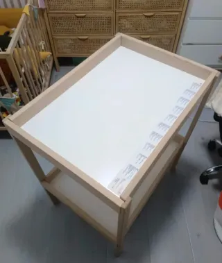 Cambiador de madera