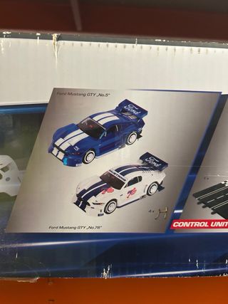 Pista Carrera Digital 132 Ford Mustang