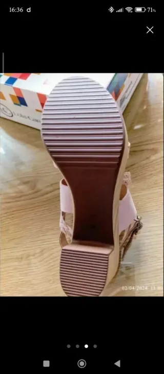 # Sandalias Lola Canales de Piel Mujer