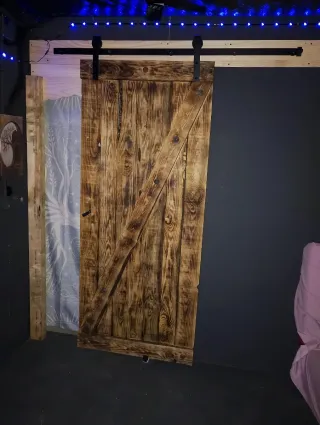 Puerta estilo granero madera rústica