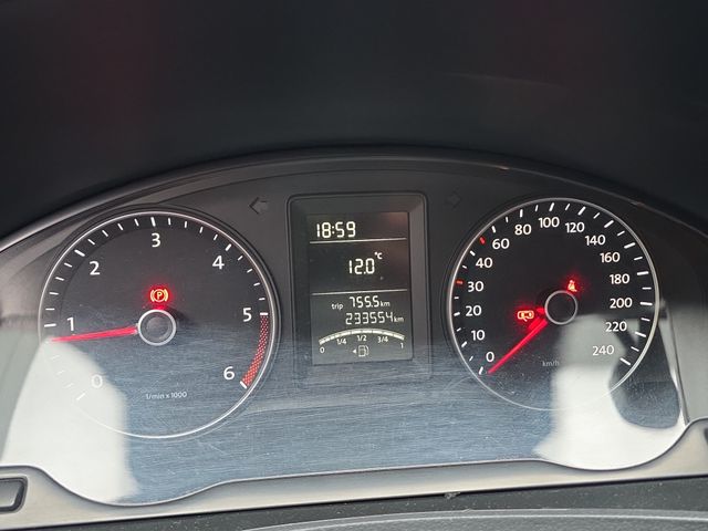 VOLKSWAGEN  MULTIVAN SPECIAL T5