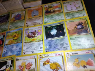 Grande collezione carte Pokémon con Vintage