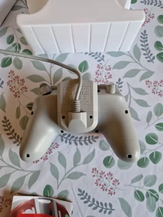 Mando StrikerDC Rojo para Dreamcast