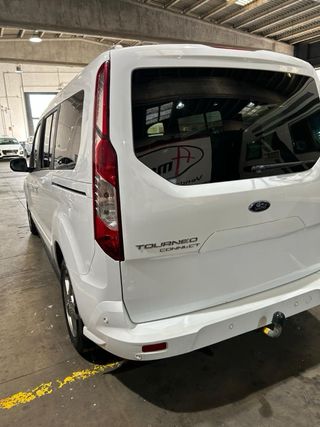 Ford Grand Tourneo Connec 2019