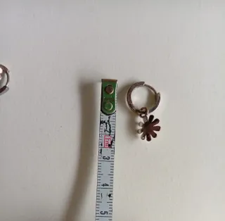 Pendientes Aro dos en uno Margaritas.