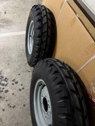 Rueda con llanta Ebro 160 7.50-16