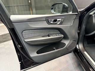 Volvo XC60 2.0 B4 D Core Auto