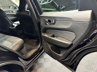 Volvo XC60 2.0 B4 D Core Auto