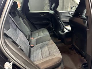 Volvo XC60 2.0 B4 D Core Auto