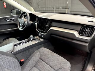 Volvo XC60 2.0 B4 D Core Auto