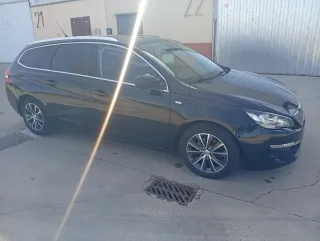 Peugeot 308 2016