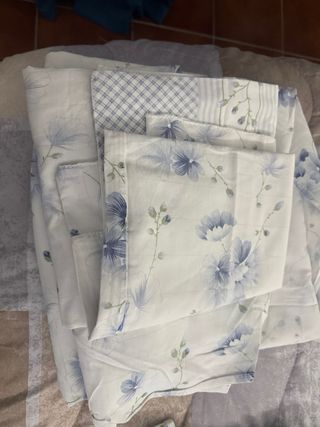 Lenzuola 1 piazza con fiori blu