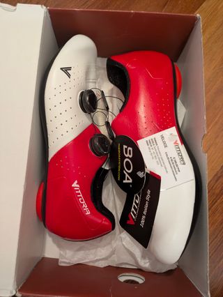 NUEVAS Zapatillas VITTORIA VELOCE talla 42