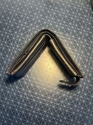 Cartera VÄGG Negra Piel