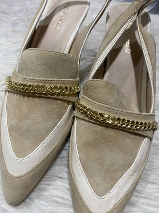 Zapatos tacón Anna Field beige cadena dorada T37
