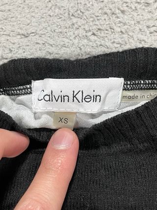 Jersey Calvin Klein Negro Blanco Talla XS