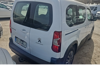 Peugeot e-Rifter Rifter 2023 50KWH 136CV 5 PLAZAS