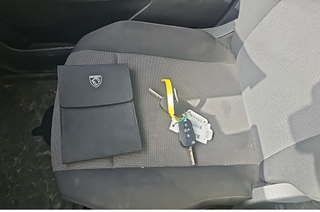 Peugeot e-Rifter Rifter 2023 50KWH 136CV 5 PLAZAS