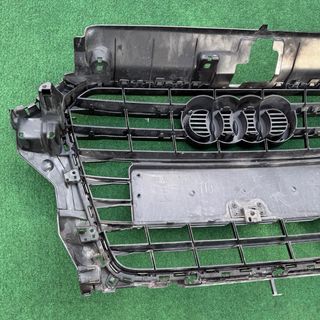 Rejilla Audi