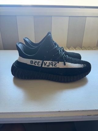 Adidas Yeezy 350 V2 SPLY-350 Oreo