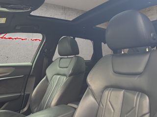 AUDI A6 AVANT TDI QUATTRO Black Line