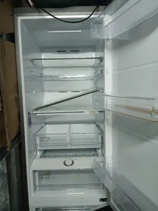 Nevera Samsung plateada