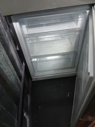 Nevera Samsung plateada