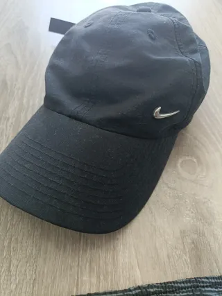 Pantalón corto Nike running gris y negro