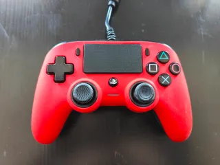 Mando Nacon Compacto PS5 Oficial Rojo