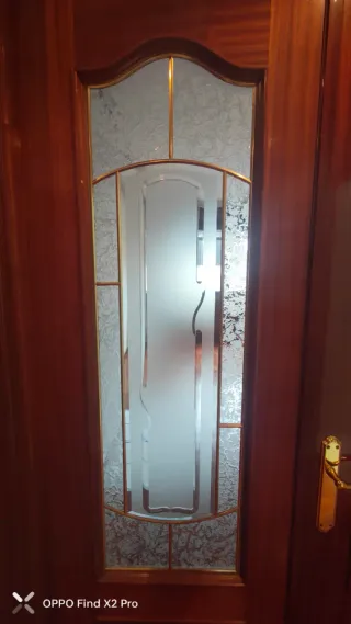 Puertas de madera y cristal ojo si compra desmonta