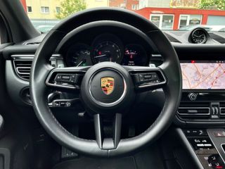 Porsche Macan 2022