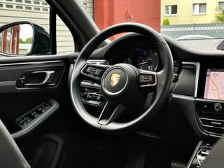 Porsche Macan 2022