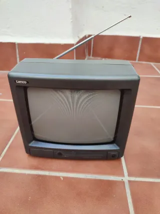 TV Pequeña Antigua Vintage MINTEL
