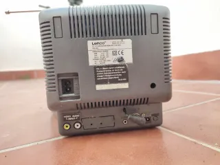 TV Pequeña Antigua Vintage MINTEL