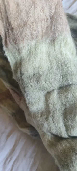 Lana mohair colorata in matasse